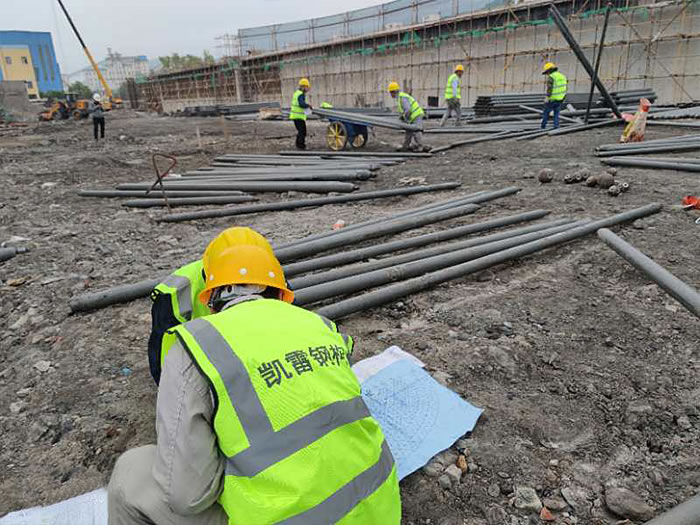 古交螺栓球网架结构